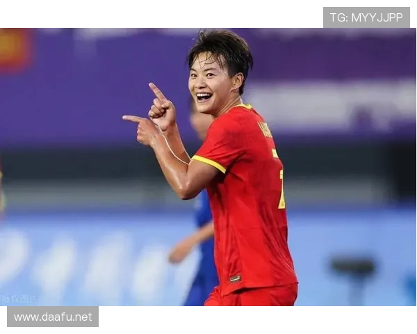 王霜留洋美职联首粒进球